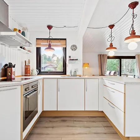 Stunning In With Wifi Сasa de vacaciones *